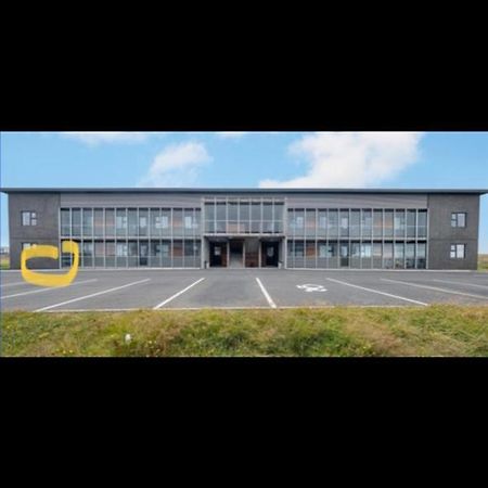 Beautiful Apartment Near Airport Njarthvik Zewnętrze zdjęcie