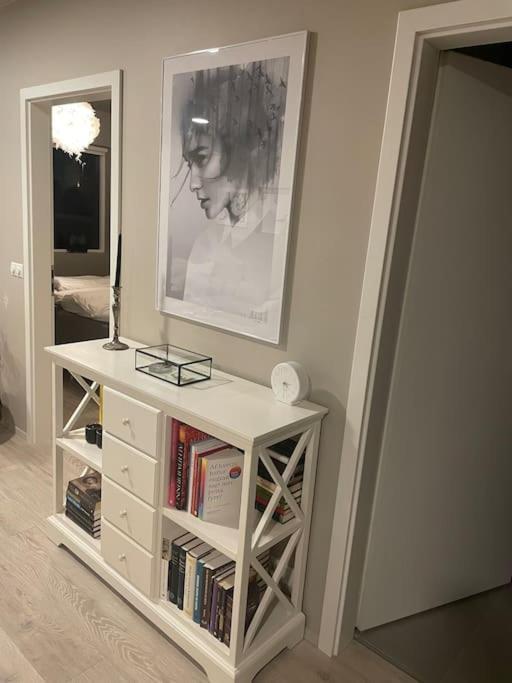 Beautiful Apartment Near Airport Njarthvik Zewnętrze zdjęcie