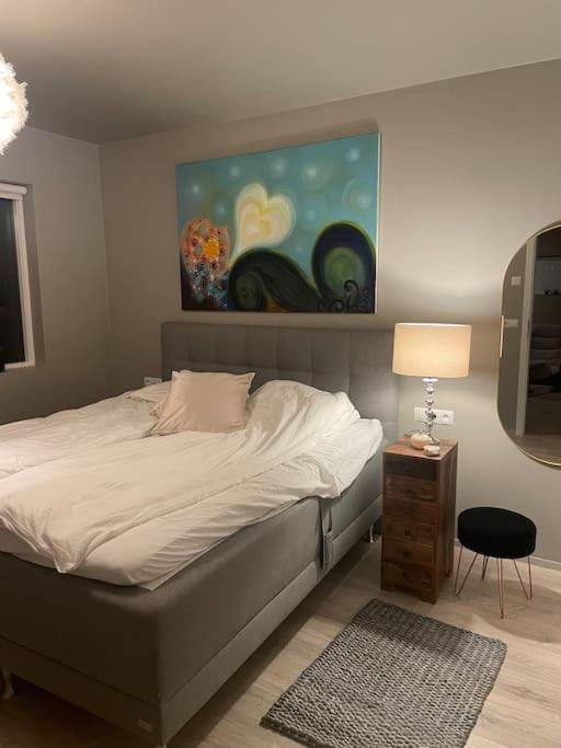 Beautiful Apartment Near Airport Njarthvik Zewnętrze zdjęcie